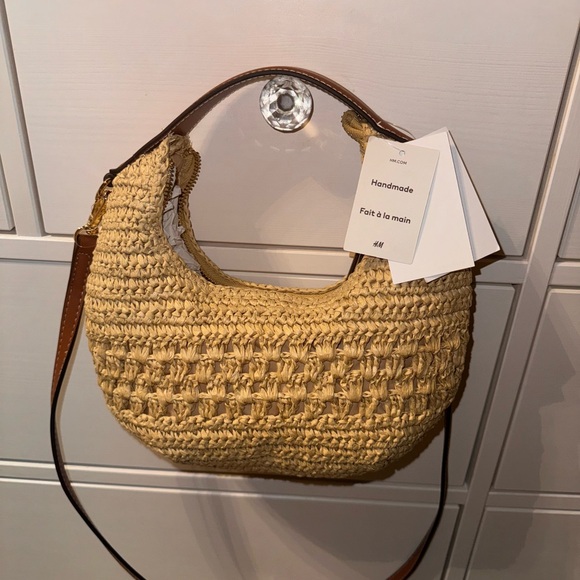 SOLD OFF PM ❤️ NWT H&M Straw Crossbody/Top Handle Bag - Picture 3 of 3